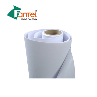 bandera Rolls Frontlit laminado frío del PVC de 240gsm 7oz 200D*300D